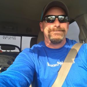 Meet your Posher, Travis